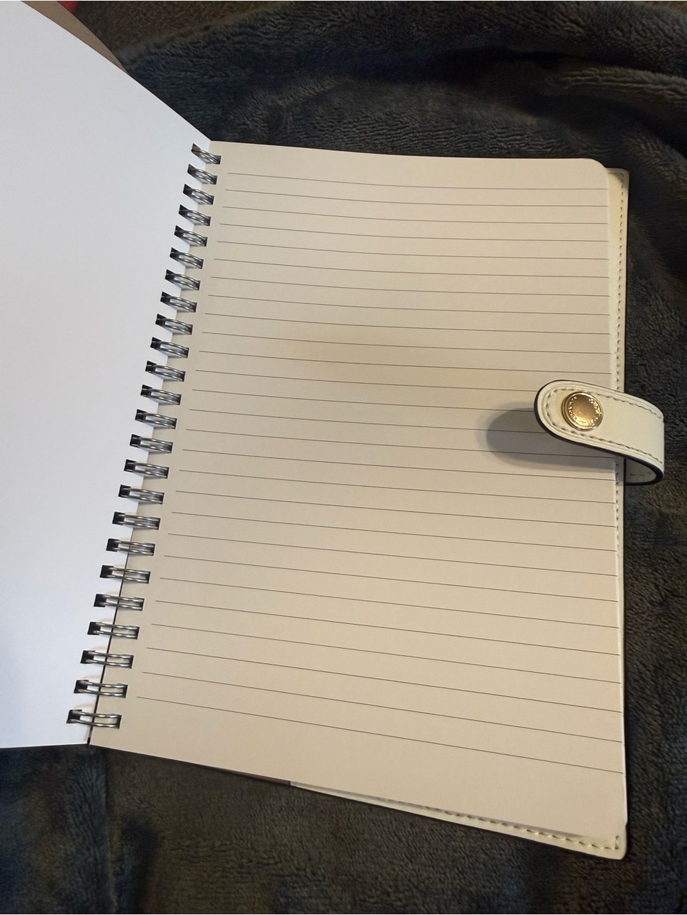 Coach notebook and cover - Picture 3 of 4